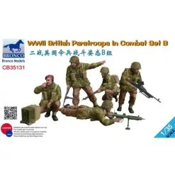 Bronco Models WWII British Paratroops In Combat Serie B