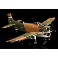 Zoukei Mura ZOUKEI-MURA: 1/32 DOUGLAS A-1J Skyraider U.S. AIRFORCE